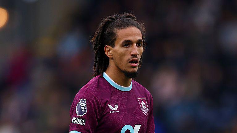 Tunisian Football Federation offer support to midfielder Hannibal Mejbri after racial abuse