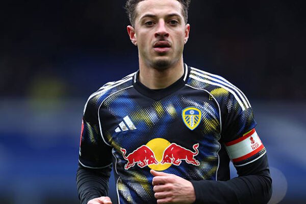 Ethan Ampadu proud to wear Leeds United No. 4 shirt