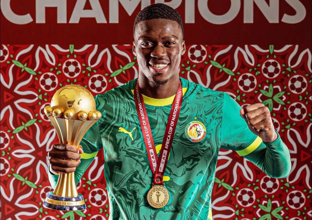 HAKjgTHWAAAQi9Z AfricaSoccercom HAKjgTHWAAAQi9Z Senegal star Mamadou Sarr returns to Chelsea from Strasbourg AfricaSoccercom