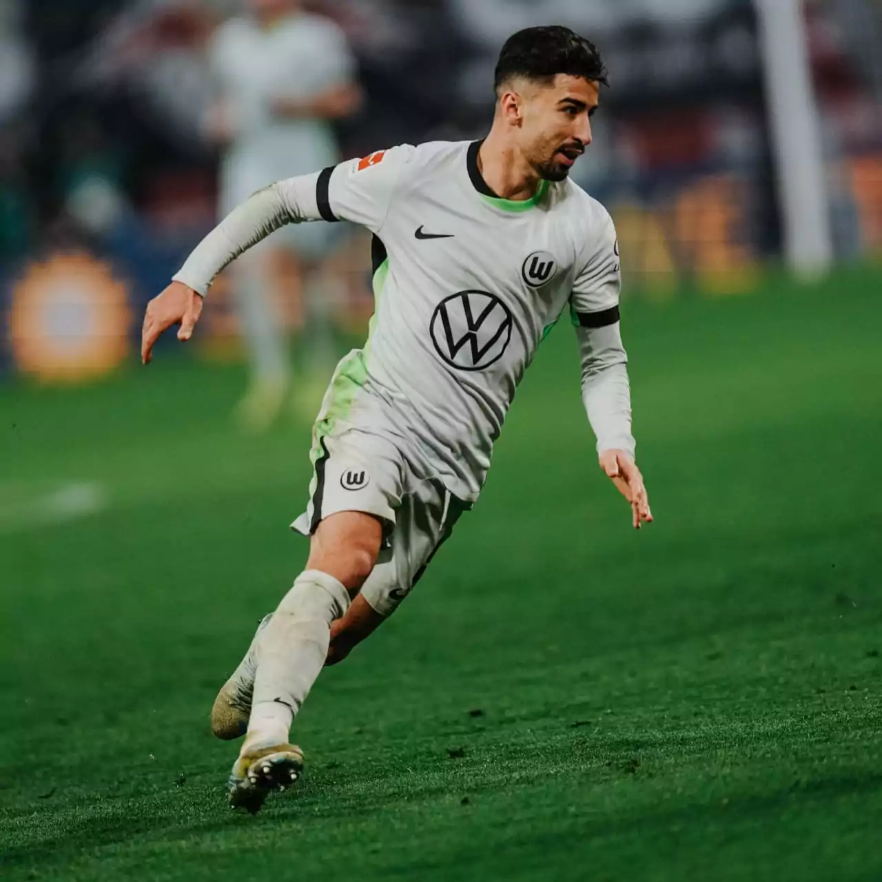 Algerian forward Mohamed Amoura strike earns Wolfsburg point in draw at Leipzig AfricaSoccercom Algerian forward Mohamed Amoura strike earns Wolfsburg point in draw at Leipzig Algerian forward Mohamed Amoura strike earns Wolfsburg point in draw at Leipzig Algerian forward Mohamed Amoura strike earns Wolfsburg point in draw at Leipzig AfricaSoccercom