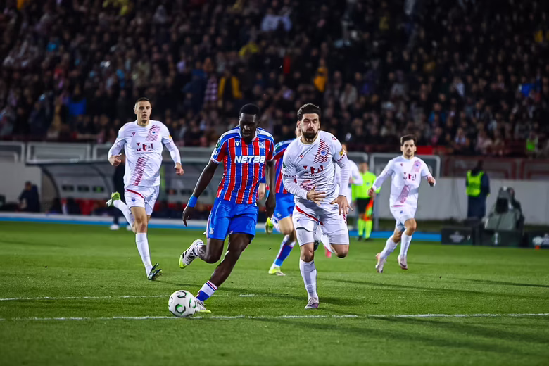 Senegalese winger Ismaïla Sarr praised by Glasner for Crystal Palace form