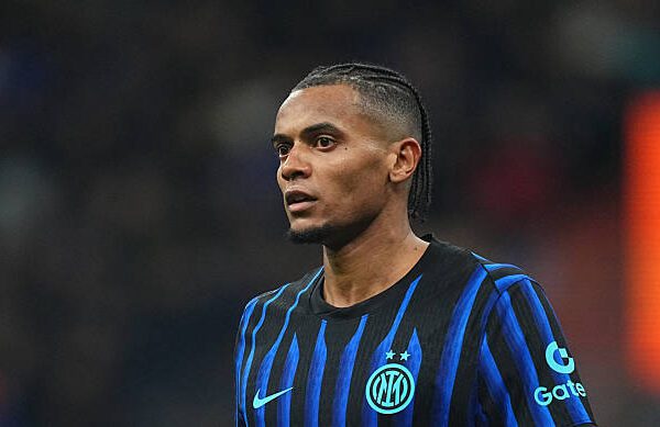 Manuel Akanji questions loyalty after Manchester City exit