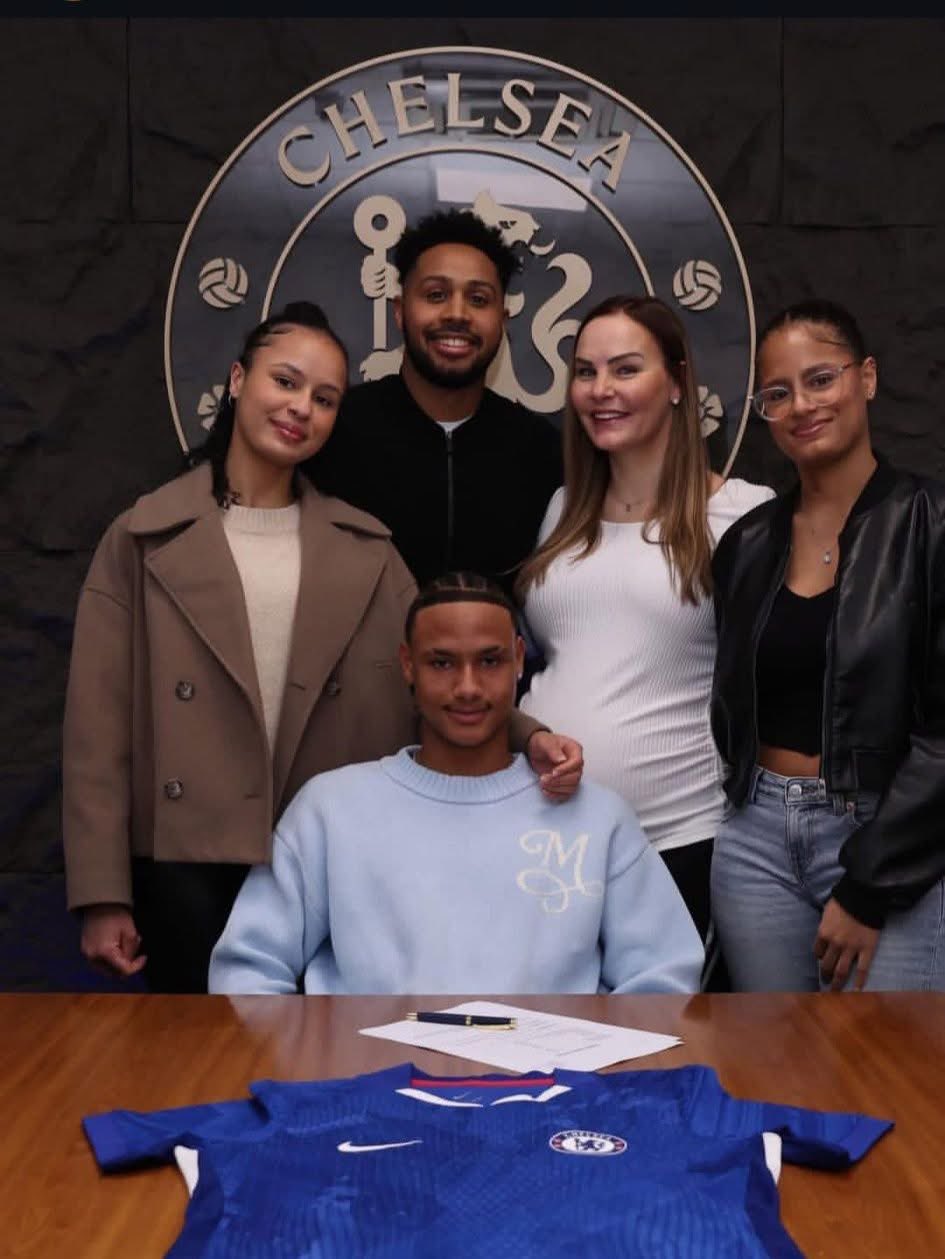  Mathis Eboue   Like father like son Emmanuel Eboues son Mathis signs first professional contract with Chelsea   AfricaSoccercom