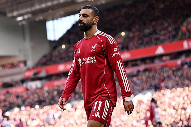 Mohamed Salah goal drought continues as Liverpool hit West Ham for five