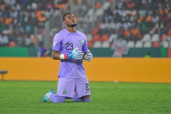 FEATURE: Stanley Nwabali risks losing Eagles’ number one shirt to Maduka Okoye