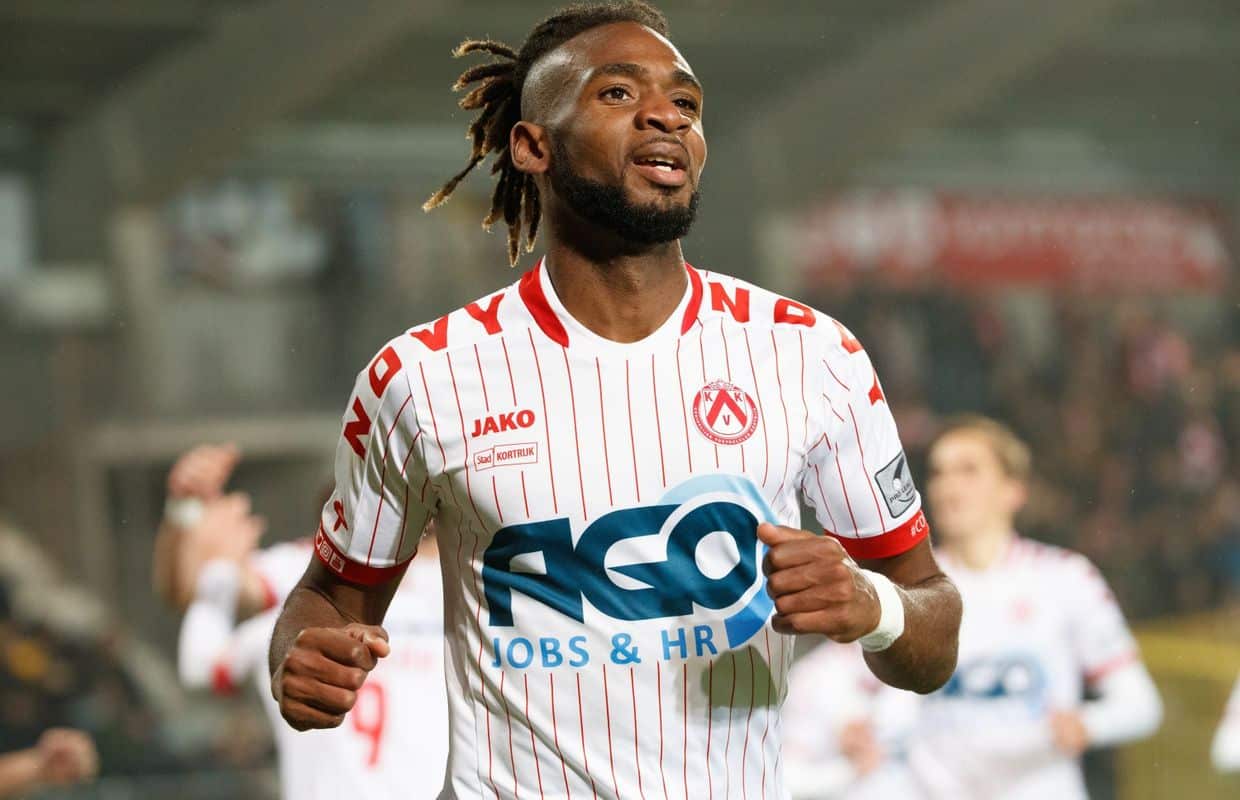  Pelé Mboyo   Pelé Mboyo The Belgian Congolese player is attracting a lot of attention   AfricaSoccercom