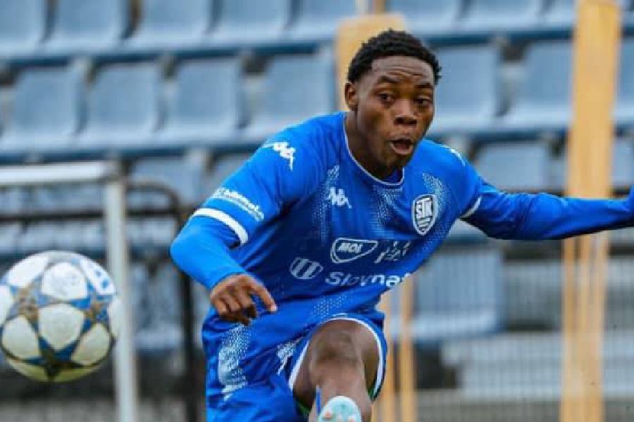 Burkinabé teenager Salif Simporé joins Šamorín on loan Burkinabé teenager Salif Simporé joins Šamorín on loan   Burkinabé teenager Salif Simporé joins Šamorín on loan   AfricaSoccercom