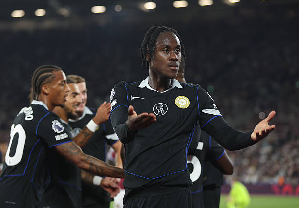  Trevor Chalobah   Liam Rosenior hails Trevor Chalobah impact amid Chelsea defensive problems   AfricaSoccercom