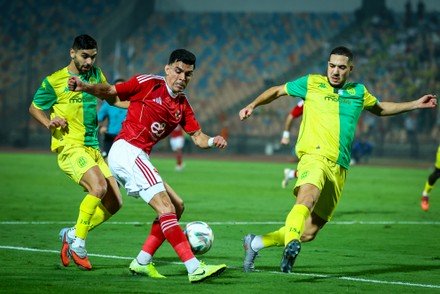 achraf bencharki al ahly battles possession hamza 440nw 15914147bo AfricaSoccercom achraf bencharki al ahly battles possession hamza 440nw 15914147bo 202526 CAF Champions League JS Kabylie vs Al Ahly Where To Watch AfricaSoccercom