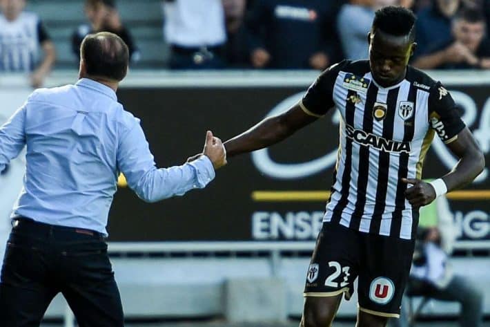 France: Casimir Ninga suspended for 4 matches