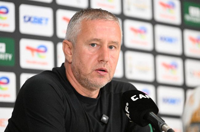 default 1 AfricaSoccercom default 1 CAF Champions League Al Hilal coach Laurentiu Reghecampf salutes players after finishing as Group C winners AfricaSoccercom