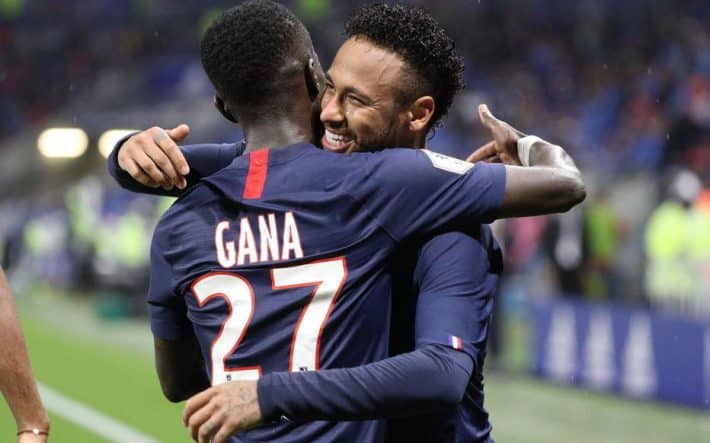  gana gueye et neymar 710x443   Idrissa Gueye The Senegalese player in love with Neymars style of play   AfricaSoccercom