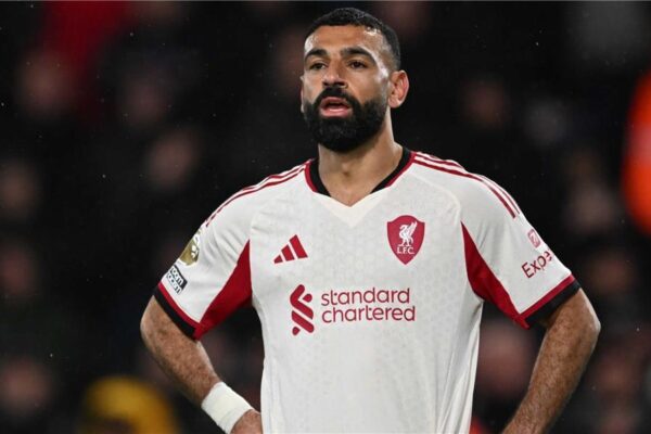 Former Dutch star Rafael van der Vaart wants Mohammed Salah and Liverpool to part ways