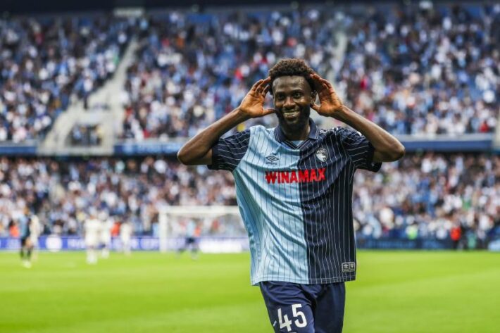 Senegalese forward Issa Soumaré hailed by Didier Digard after decisive brace for Le Havre Senegalese forward Issa Soumaré hailed by Didier Digard after decisive brace for Le Havre   Senegalese forward Issa Soumaré hailed by Didier Digard after decisive brace for Le Havre   AfricaSoccercom