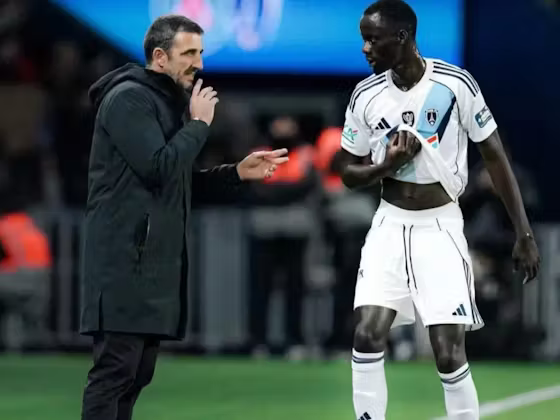 Senegal defender Moustapha Mbow pays tribute to former coach Stéphane Gilli