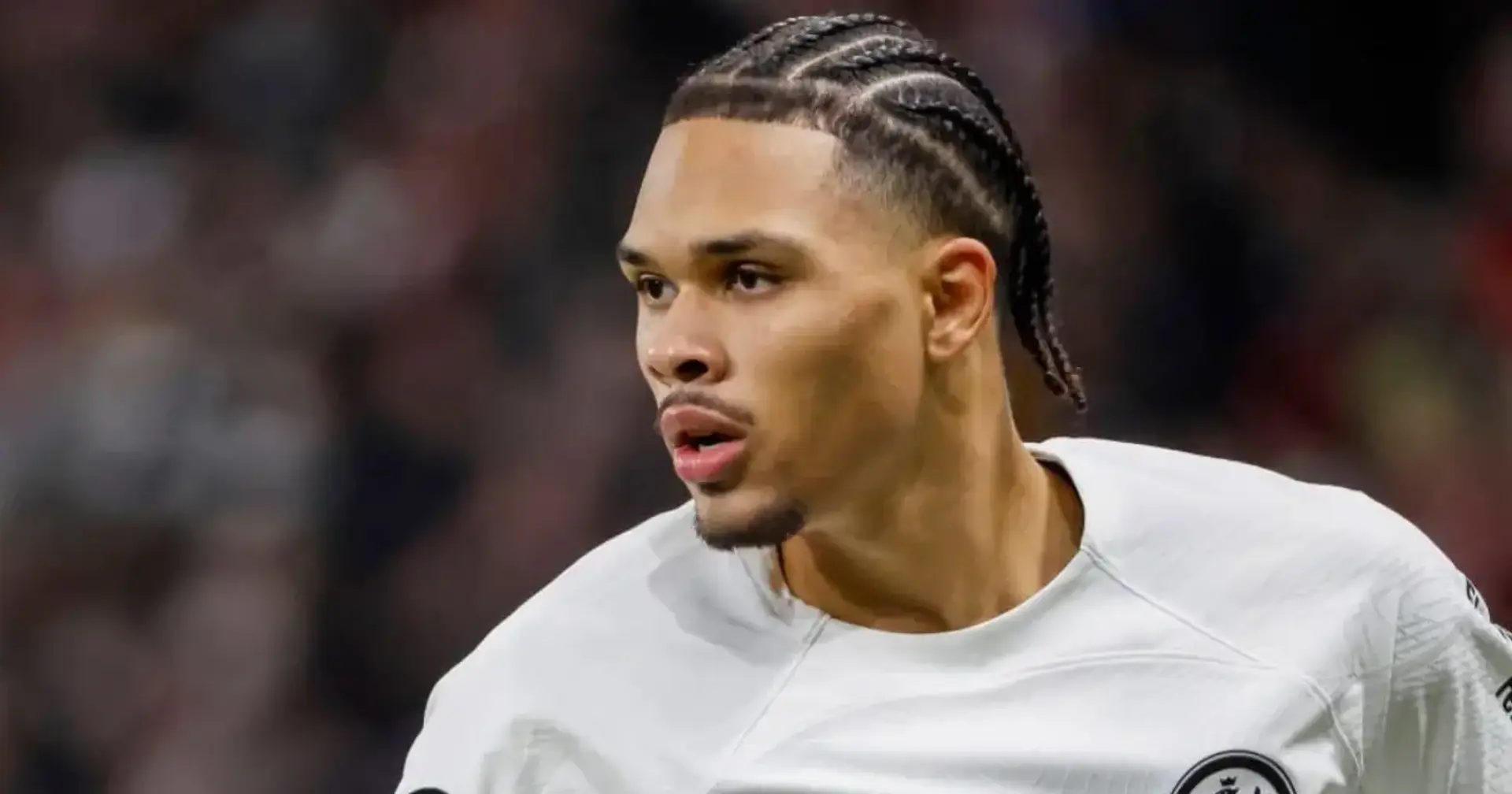 German-Nigerian defender Nnamdi Collins insists he is happy at Frankfurt amid transfer speculations