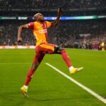 Victor Osimhen strikes as ten-man Galatasaray hold off Beşiktaş