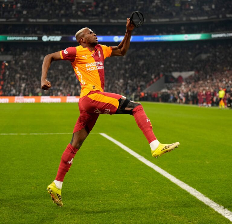 Victor Osimhen strikes as ten-man Galatasaray hold off Beşiktaş