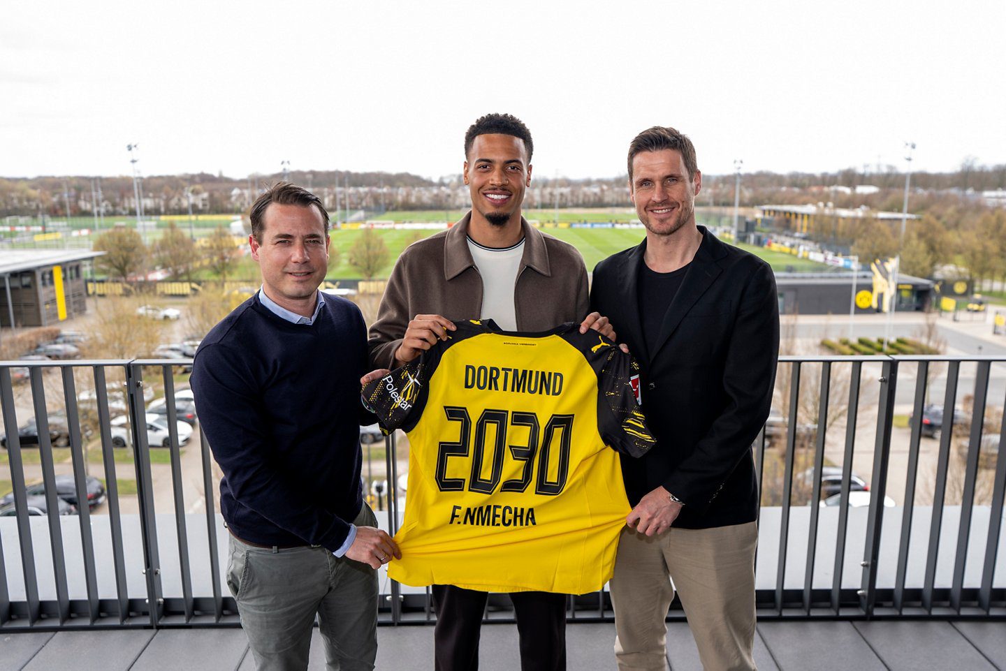 Felix Nmecha vows to give everything after signing new long term Borussia Dortmund deal