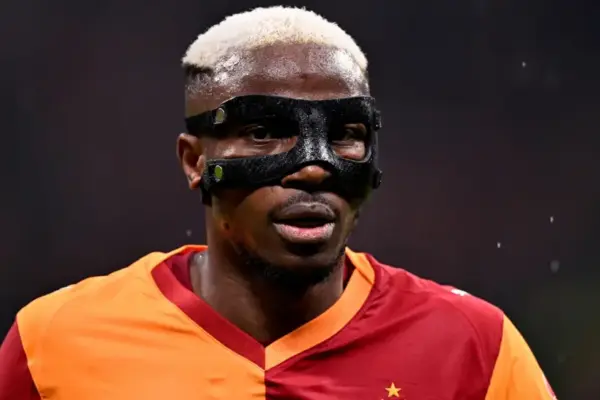 PSG consider €120m move for Victor Osimhen