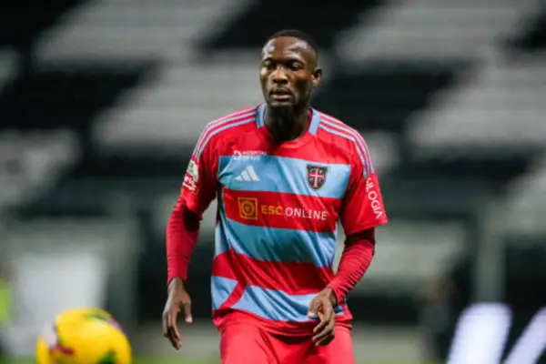 Cameroon defender Duplexe Tchamba seals move to Brazilian outfit Clube do Remo