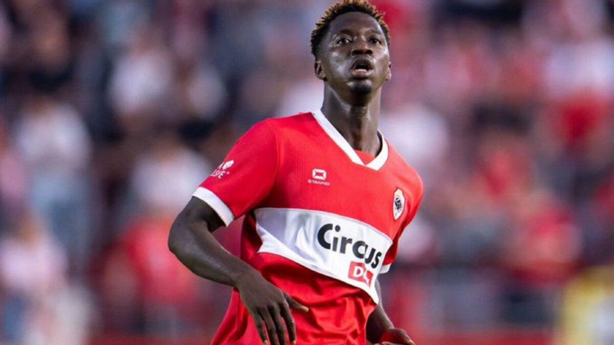  Malian international Mahamadou Doumbia set for long lay-off after serious knee injury