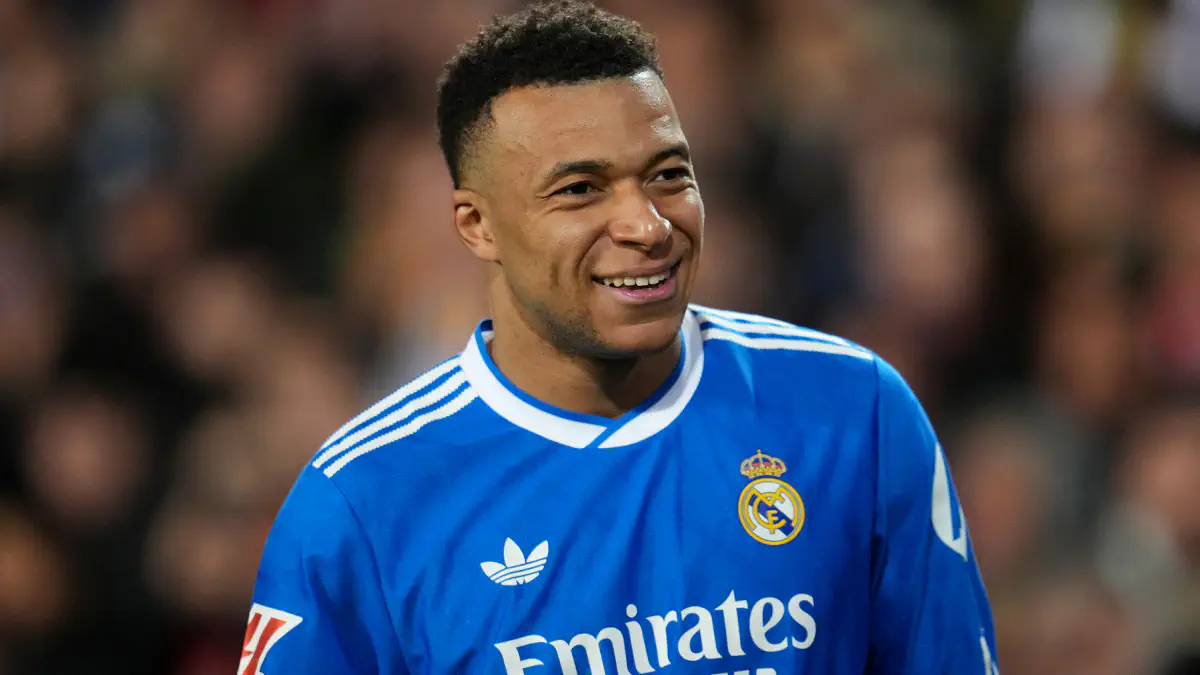 Franco-Cameroonian star Kylian Mbappé on track for Champions League return clash against Manchester City