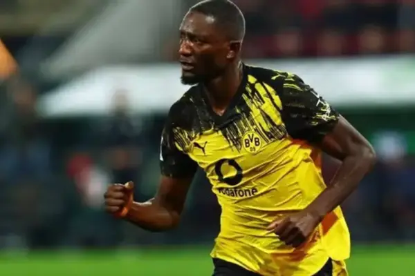 Serhou Guirassy in action for dortmund