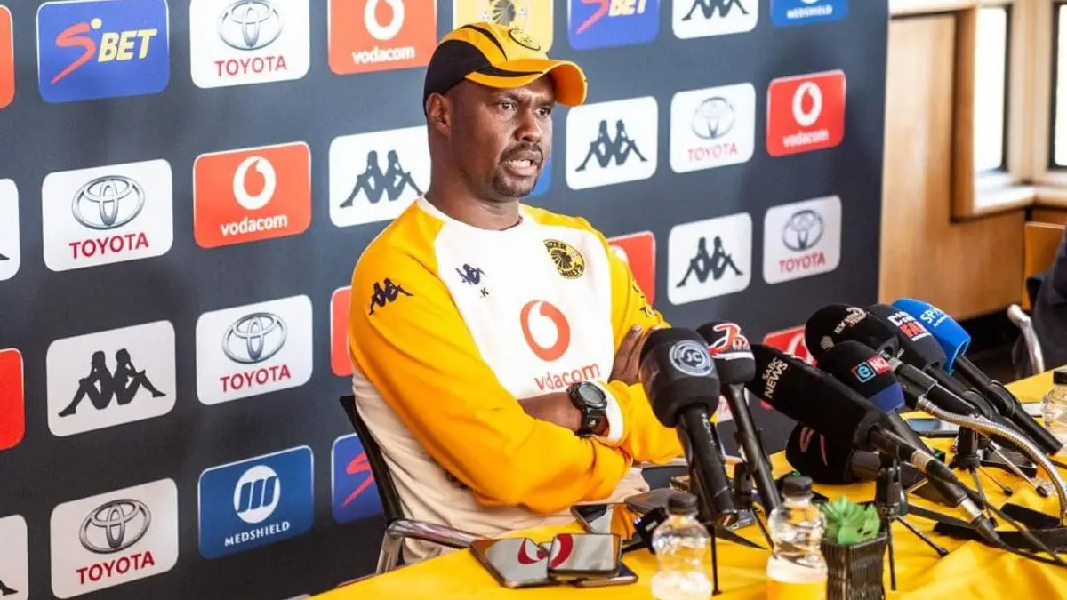 We need to keep our heads up – Kaizer Chiefs coach Cedric Kaze after heavy defeat against Orlando Pirates