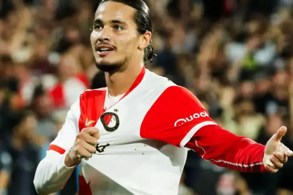 Anis Hadj Moussa shines for Feyenoord but leaves injured against Ajax