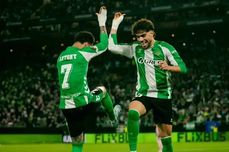 Abde Ezzalzouli wins Player of the Month at Real Betis