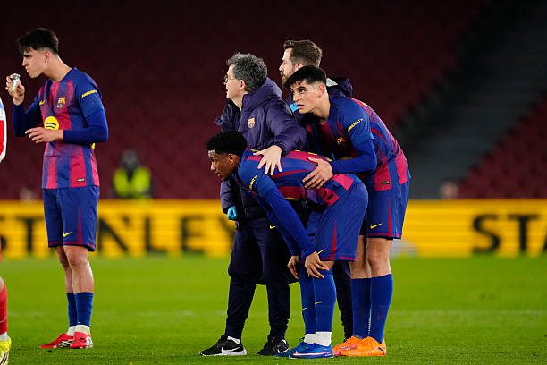 Barcelona suffer fresh blow as Alejandro Balde limps off injured in Copa del Rey clash against Atletico Madrid