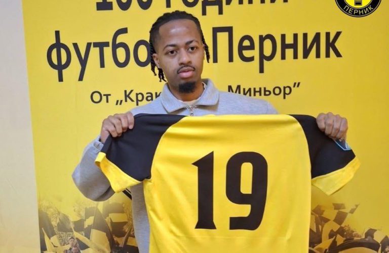 Congolese winger Kevin Bemanga signs for Bulgarian side Minyor Pernik