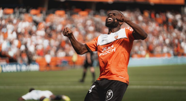 Gédéon Kalulu resumes training in major boost for DR Congo