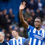 Danny Welbeck signs new Brighton deal to 2027