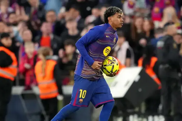 Lamine Yamal responds after Barcelona miss out on Copa del Rey final