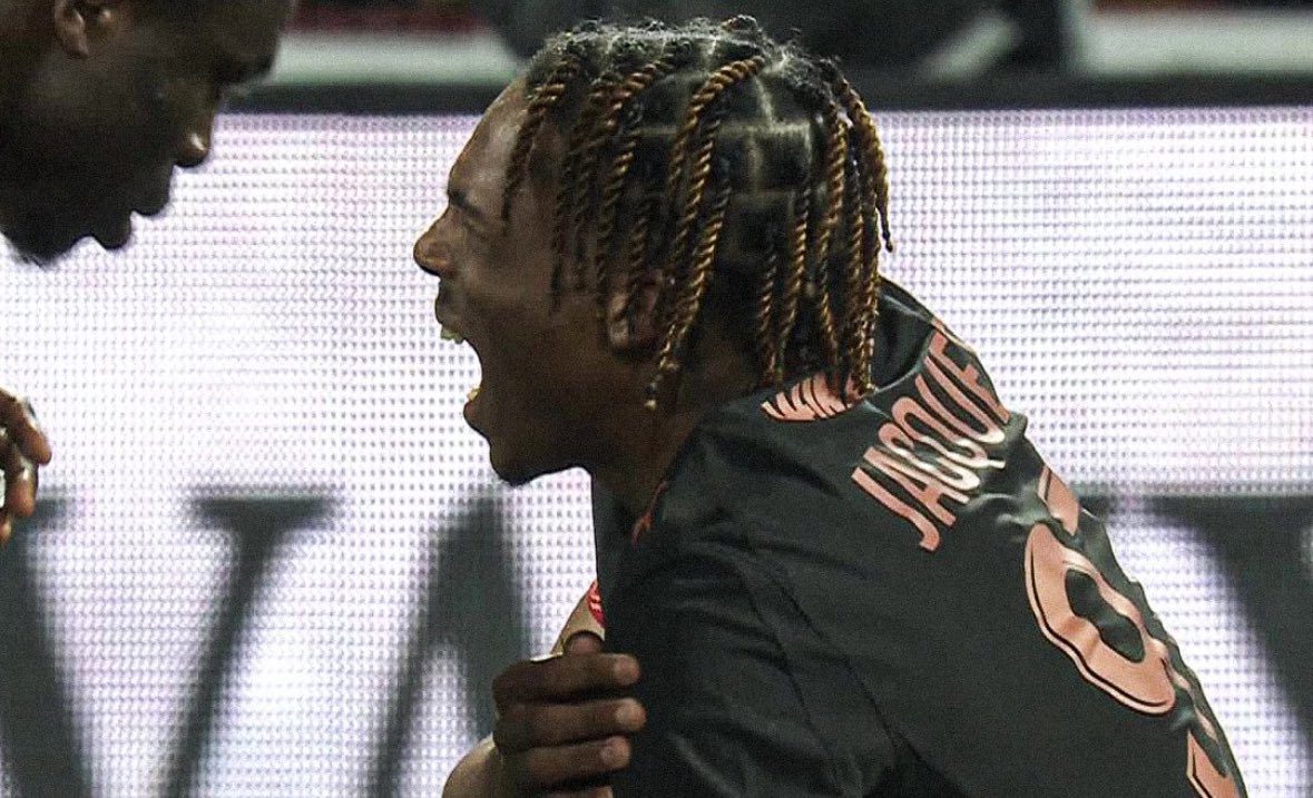 French-Ivorian Jeremy Jacquet set for shoulder surgery after horror injury ahead of Liverpool move