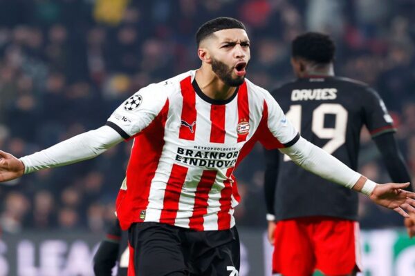 Explosive moment: Moroccan international Ismaël Saibari loses temper during PSV vs AZ clash