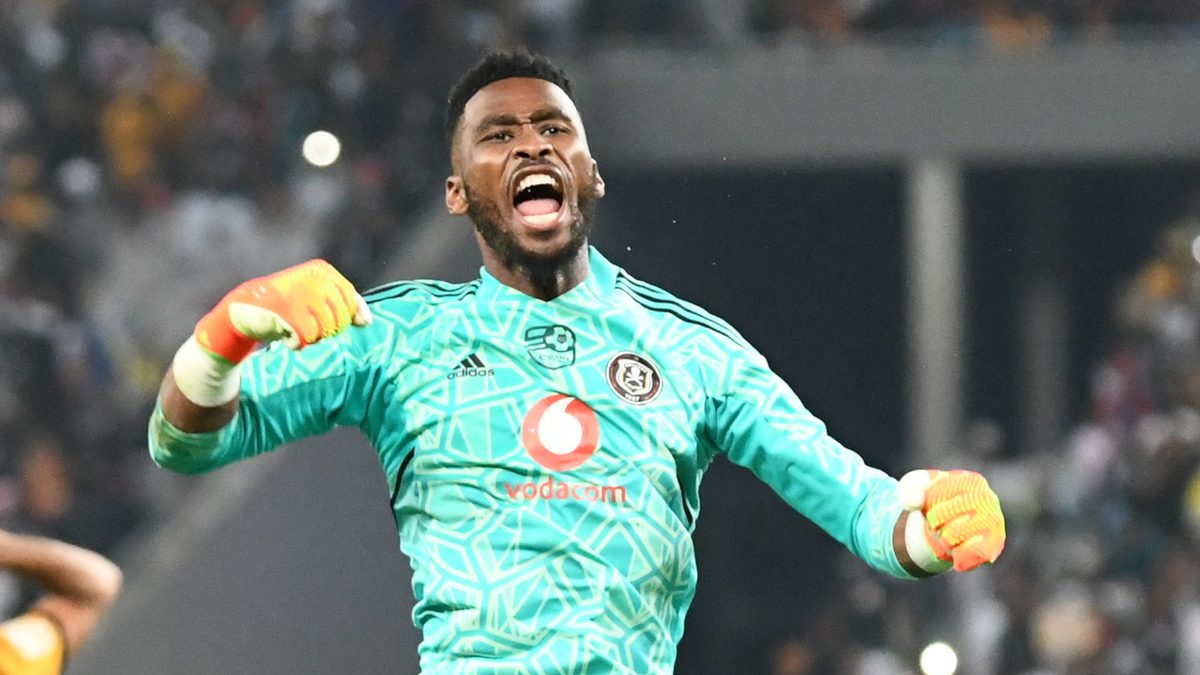 Goalkeeper Sipho Chaine sets South African Premiership clean sheet record
