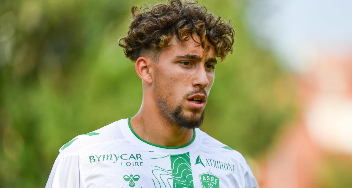 Adil Aouchiche sends clear message to Petkovic on Algerian call-up