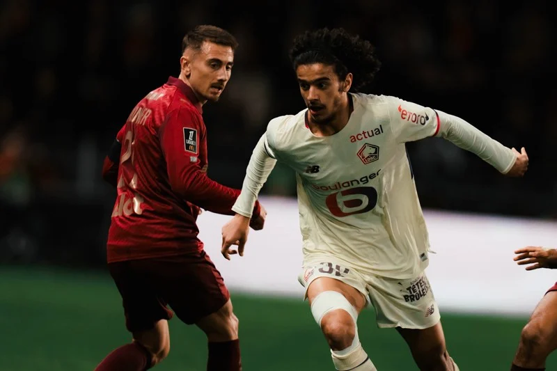 Former AC Milan defender Adil Rami advices Ayoub Bouadi as he faces Morocco-France switch decision