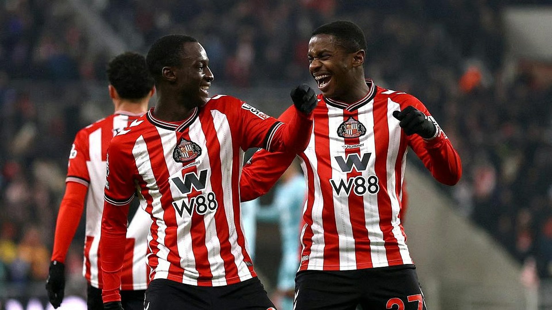 Habib Diarra’s penalty lifts Sunderland to key milestone as Senegal internationals impress