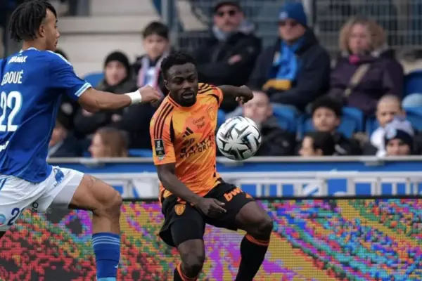 Nigeria winger Moses Simon hits 200 Ligue 1 appearances