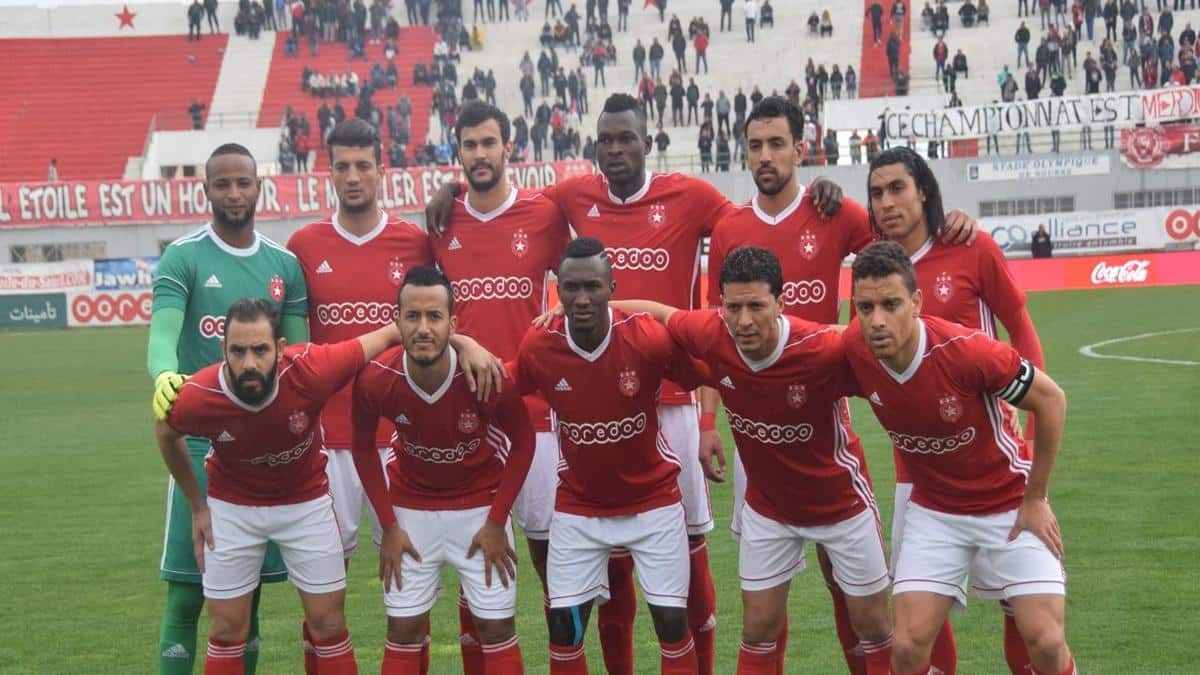 Match action between Etoile du Sahel and Al Nasr in a friendly game