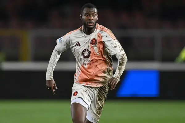 Evan Ndicka in action for AS Roma during a competitive match