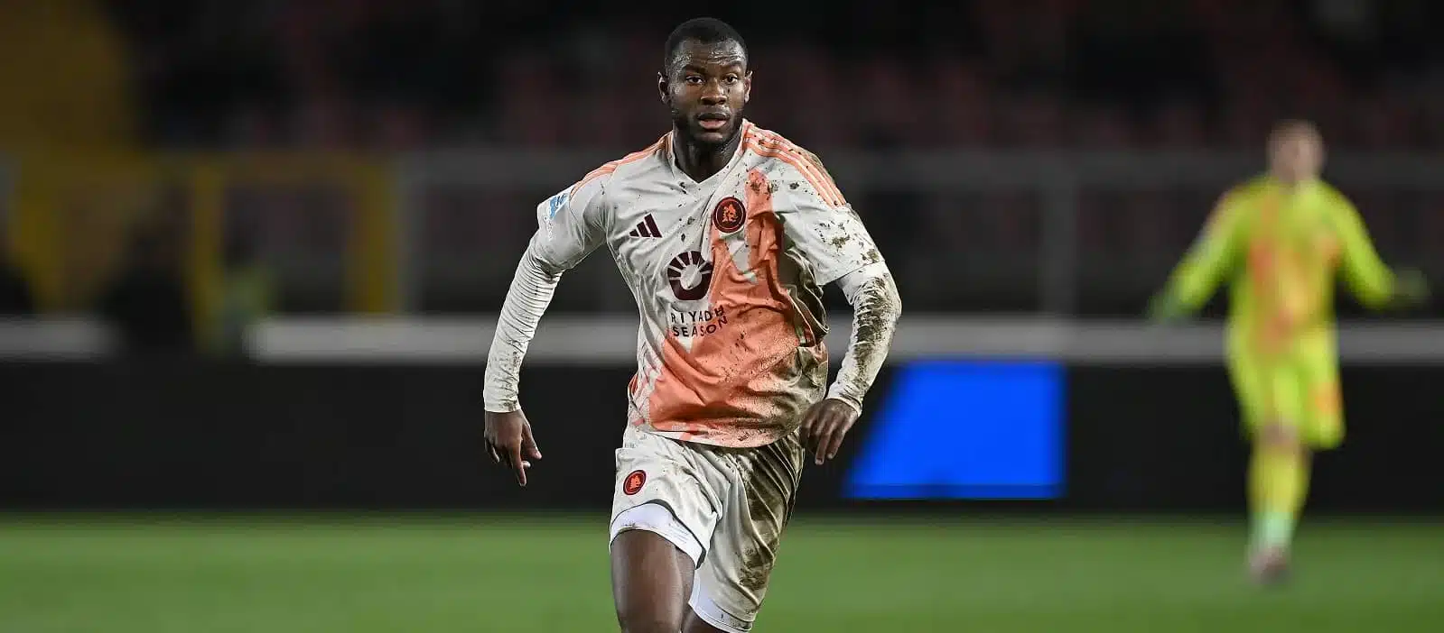 Evan Ndicka in action for AS Roma during a competitive match