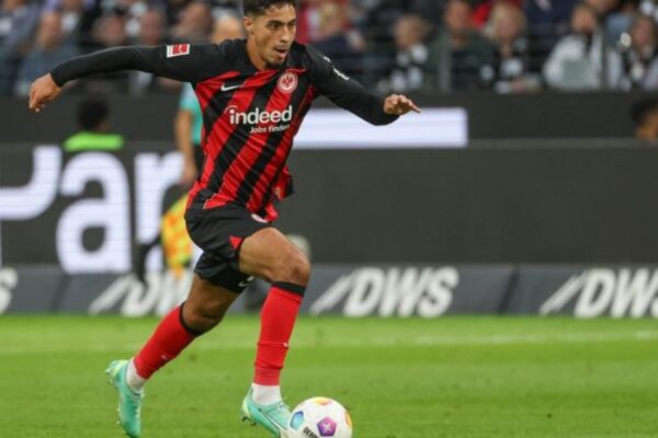 Algerian midfielder Farès Chaïbi breaks his silence with decisive display in Eintracht Frankfurt comeback