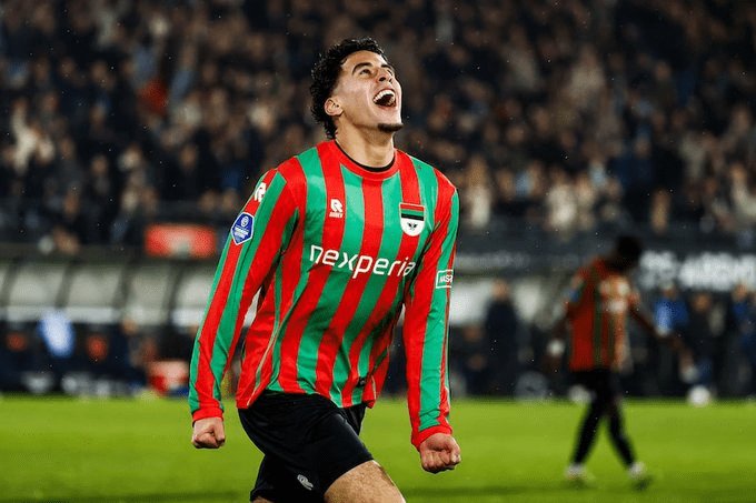 PSV Eindhoven monitor Moroccan winger Sami Ouaissa after standout season