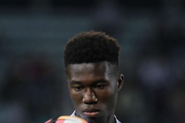 Éloge Yao training with Virtus Verona after signing for the club