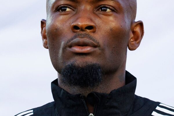 Major Move: Cameroonian defender Duplexe Tchamba close to move to Brazil with Remo